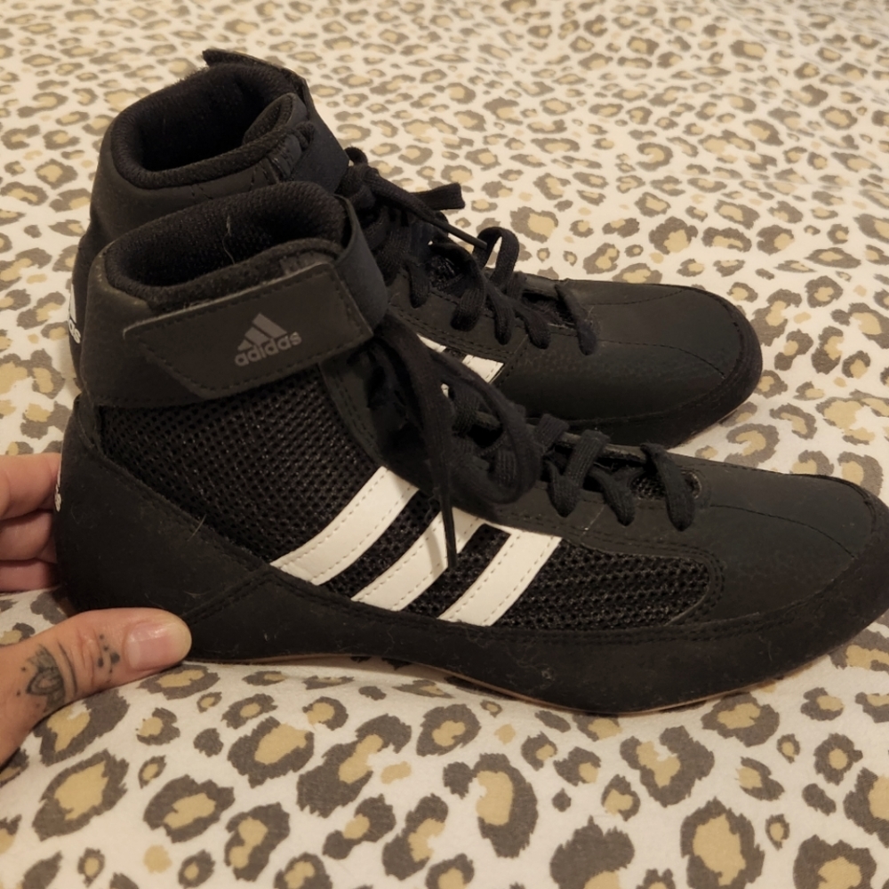 Super cute Adidas boots (tennis)